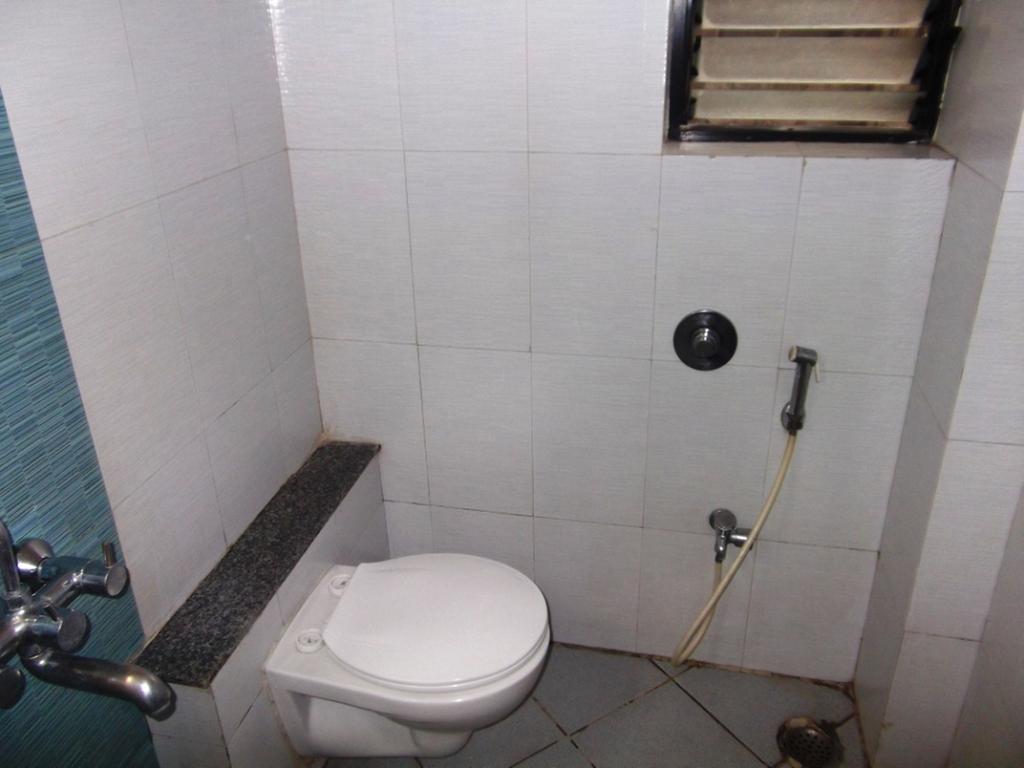 Пуна: Hotel Lokesh