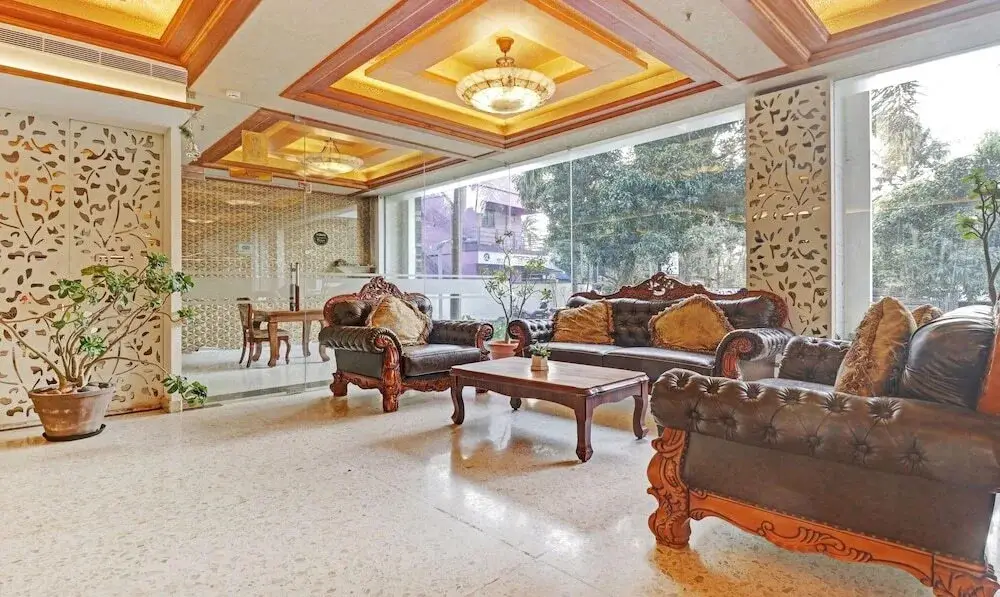 Чирайнкижу: Hotel Vakkom Palazzo