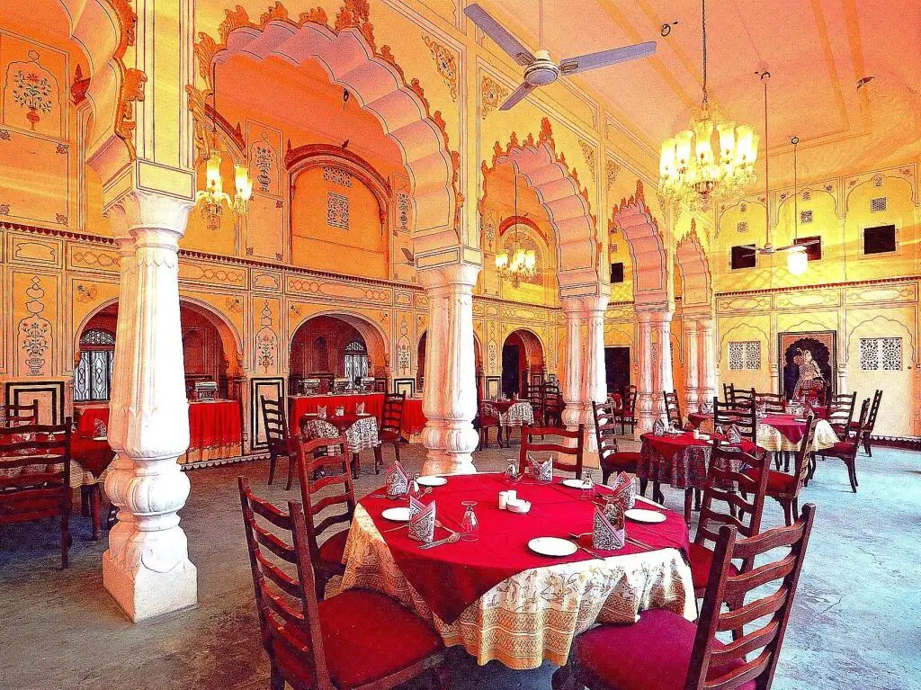 Джайпур: Karnot Mahal