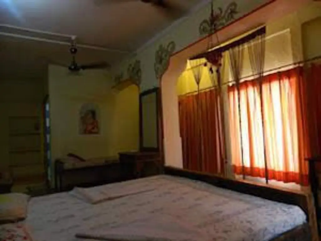 Ganpati guest house — фото 1