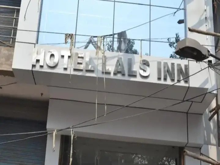 Агра: Hotel Lals Inn By WB Inn