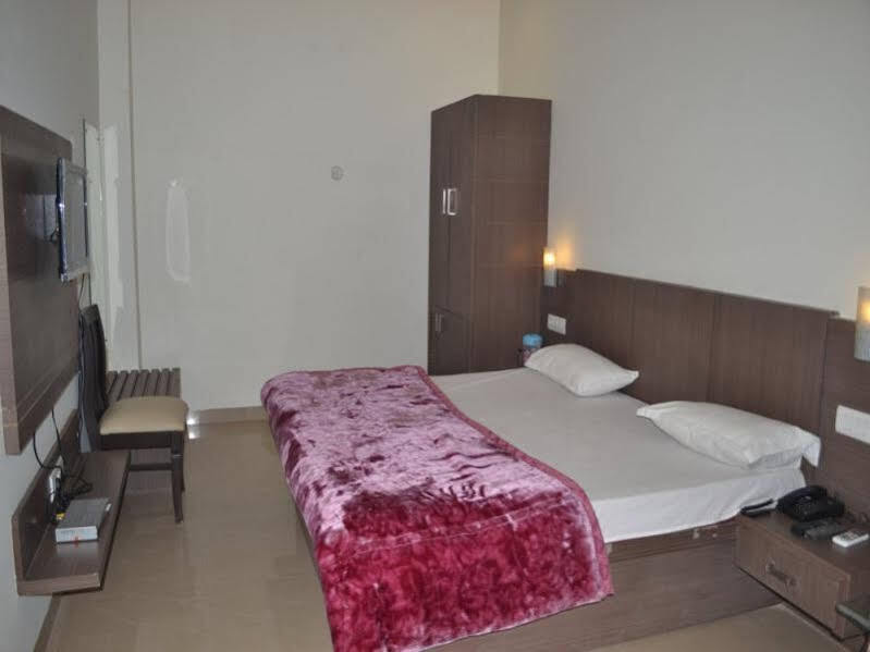 Агра: Hotel Lals Inn By WB Inn