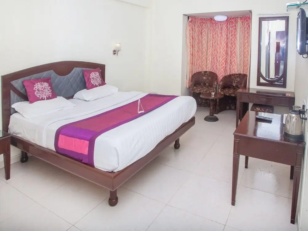 Ути: Hotel Nilgiris Inn