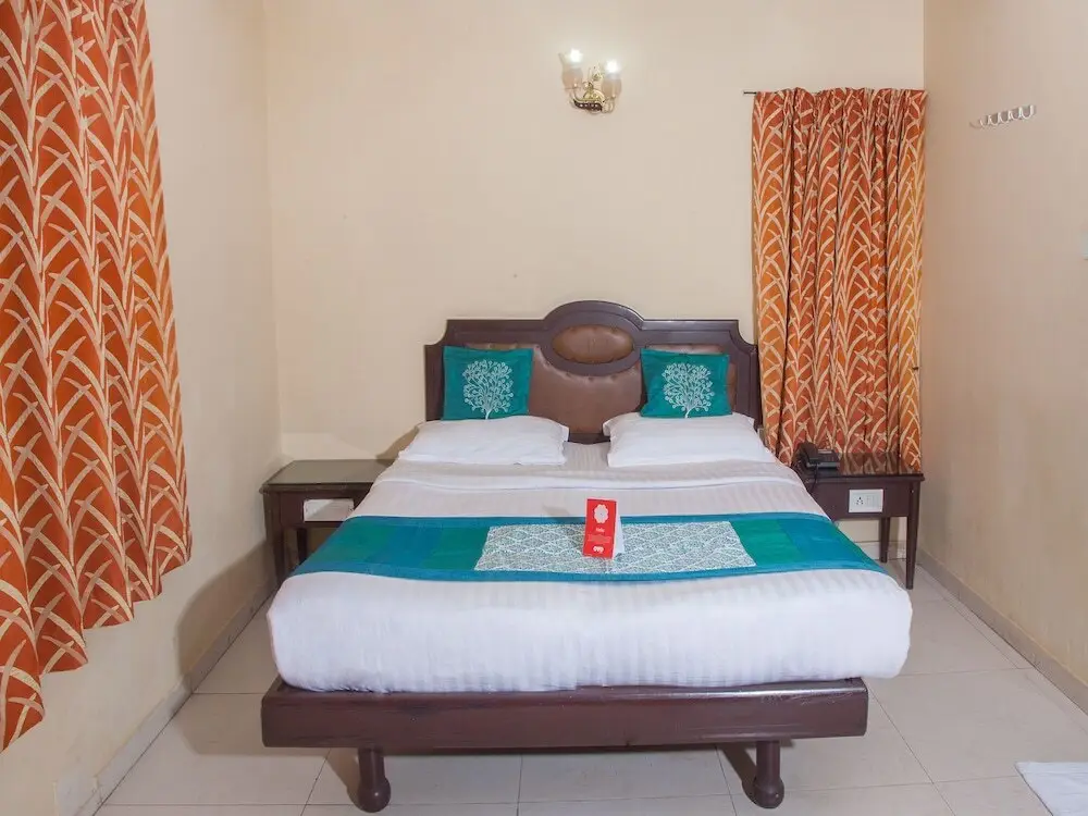 Ути: Hotel Nilgiris Inn