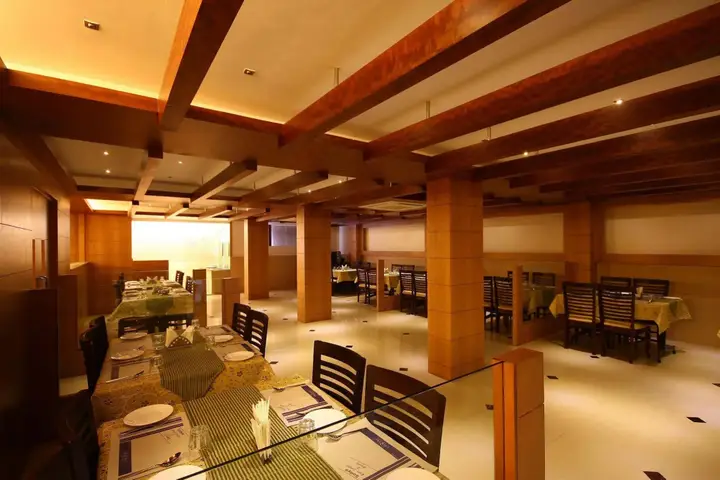 Сриперумбудур: Hotel Crescent Crest Sriperumbudur