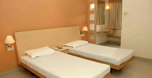 Хидерабад: Hotel Loginn