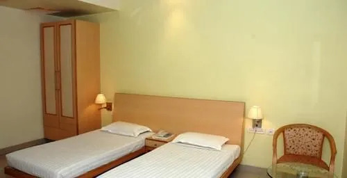 Хидерабад: Hotel Loginn
