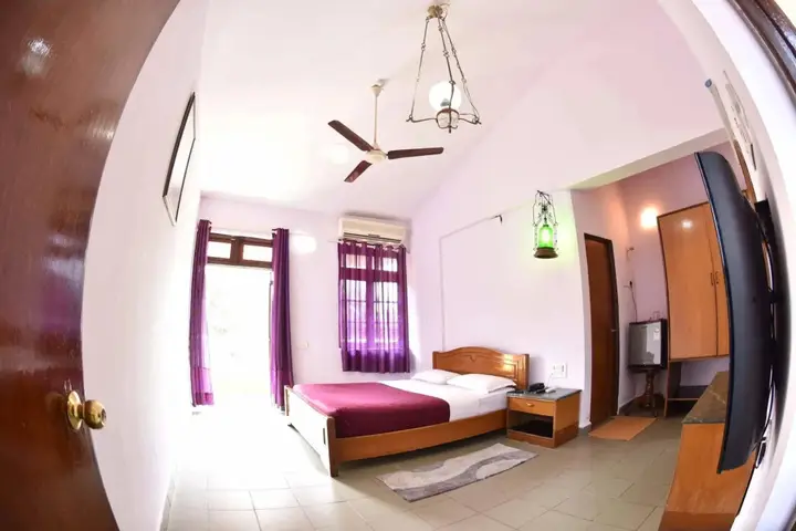Калангут: Falcon Resorts