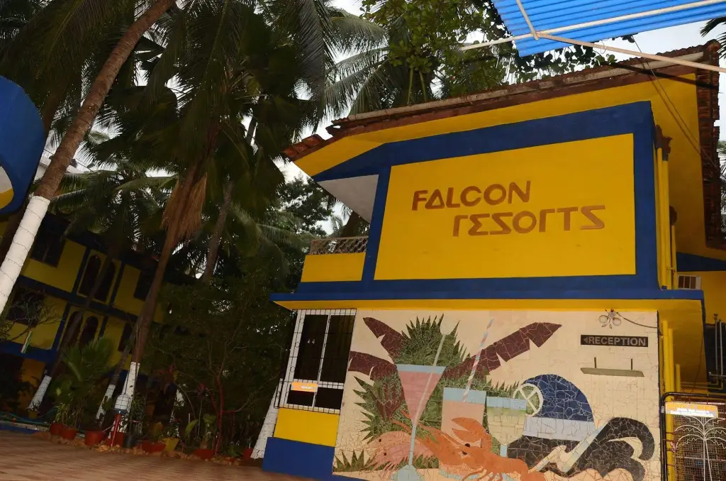 Калангут: Falcon Resorts