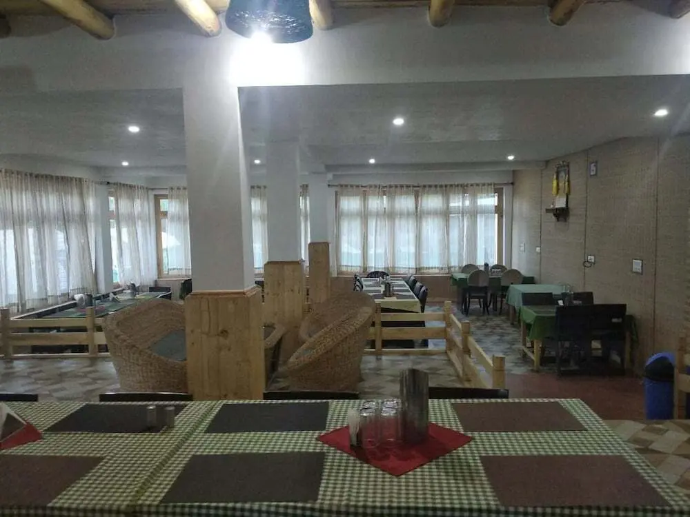 Лех: Apple Cottage Nubra - Glamping