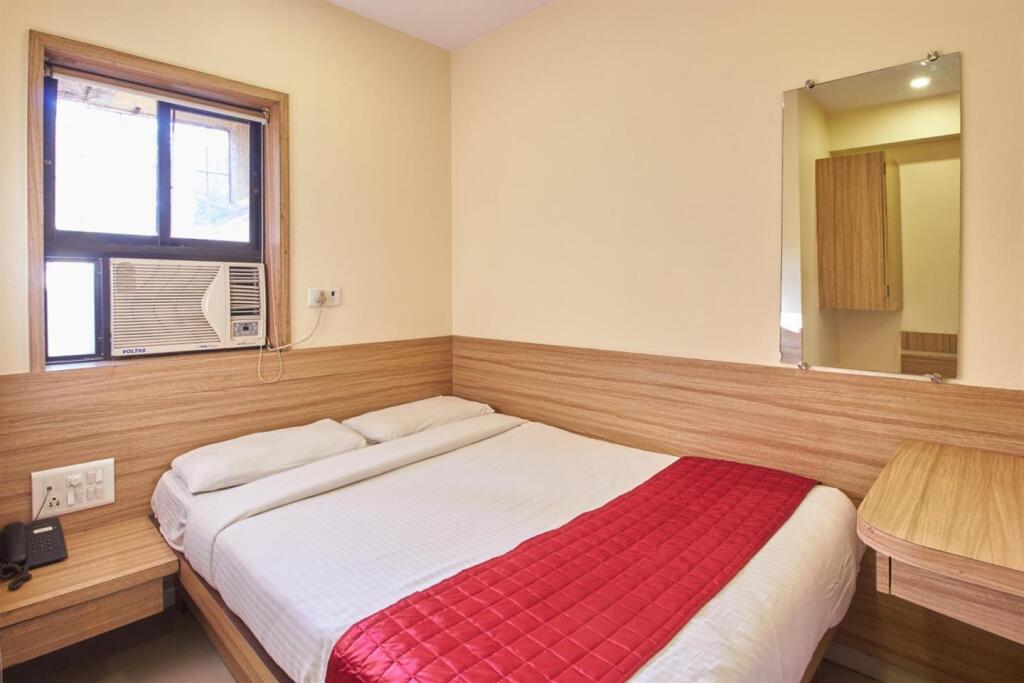 Тхане: Hotel Ratna Palace Residency