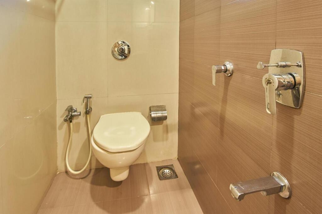 Тхане: Hotel Ratna Palace Residency
