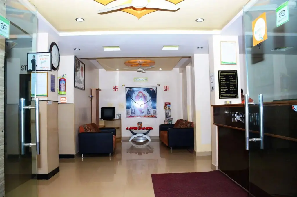 Ширди: Hotel Sai Snehal