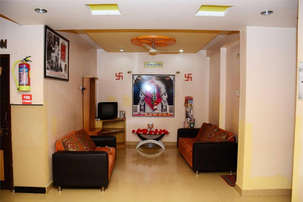 Ширди: Hotel Sai Snehal