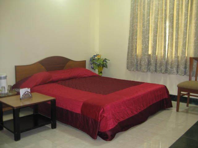 Мумбаи: Hotel Manas Residency
