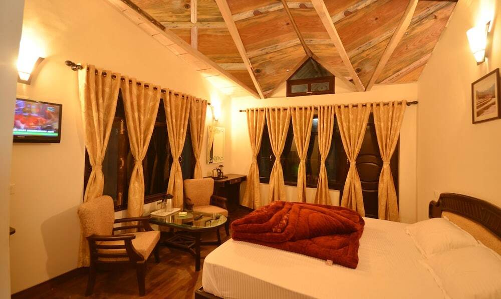 Наинитал: Green Oak Resort