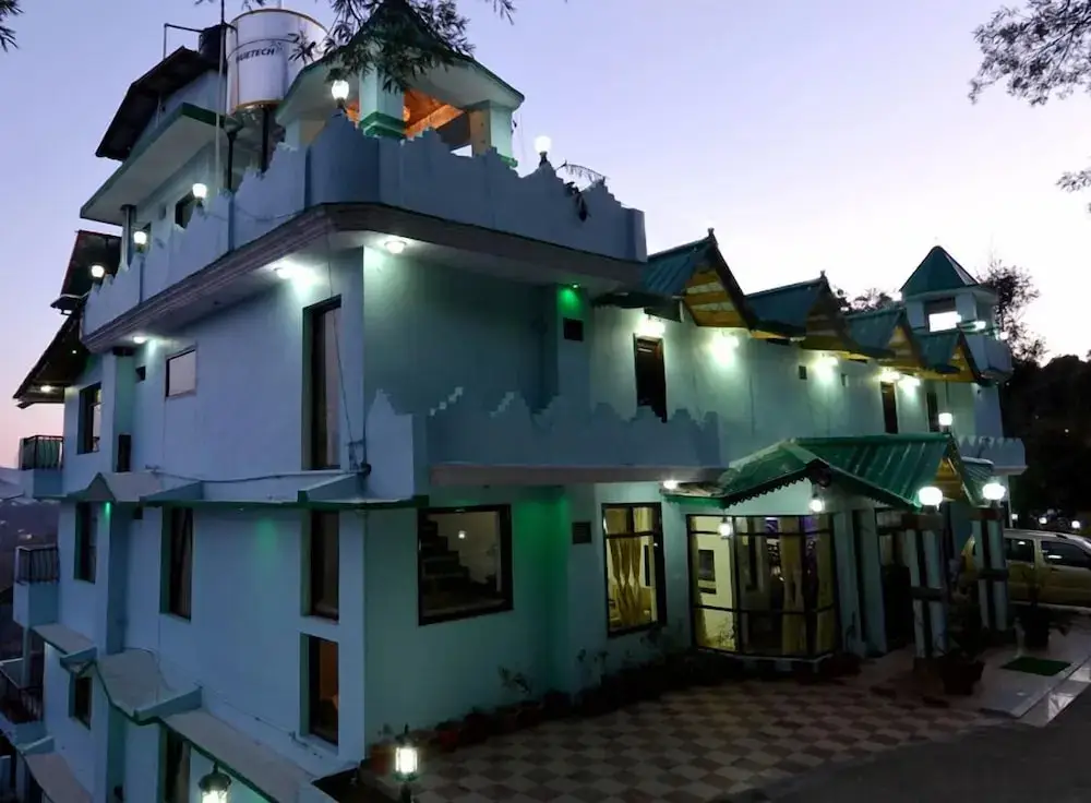 Наинитал: Green Oak Resort