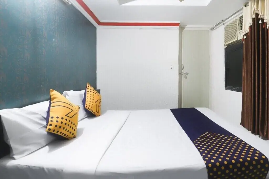 Ахмедабад: Hotel Ashish