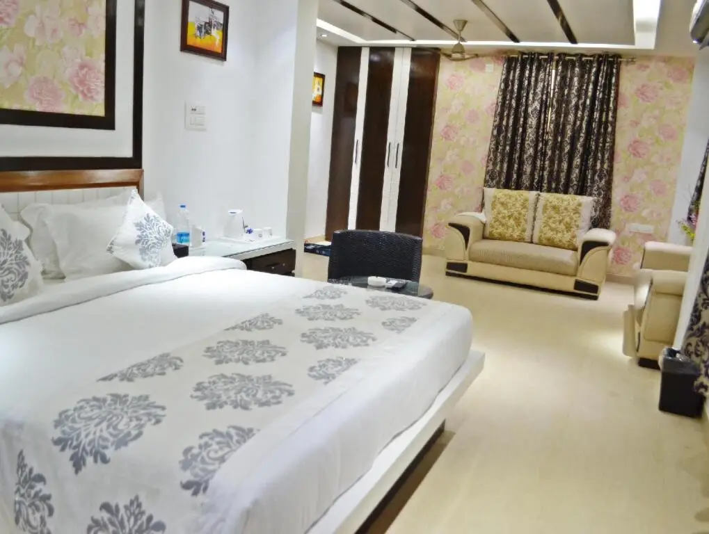 Hotel FrontLine Residency Patna — фото 1