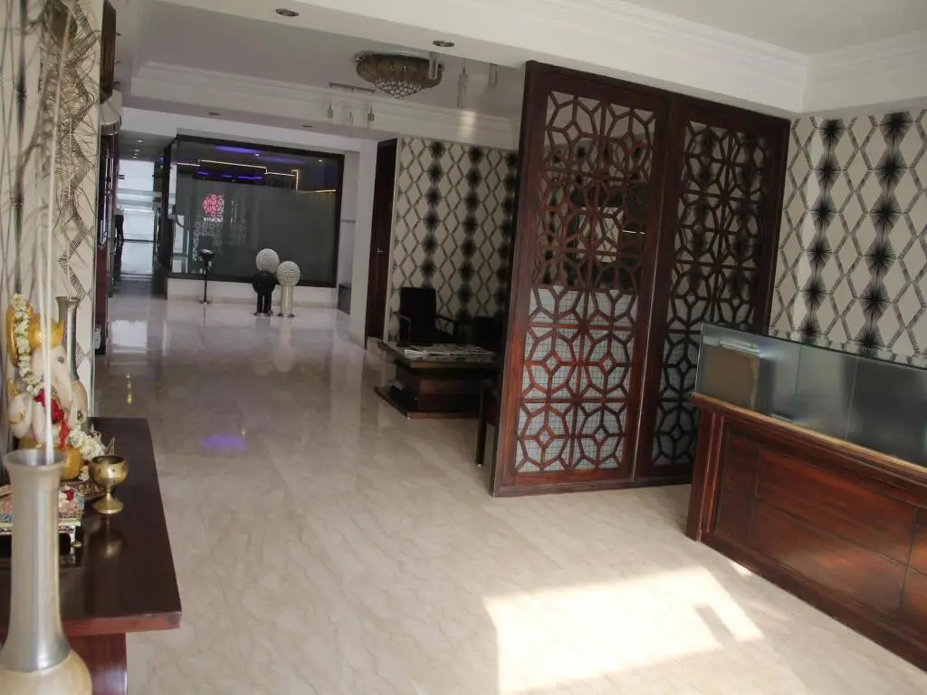Нью-Дели: Hotel Comfort Zone Greater Kailash