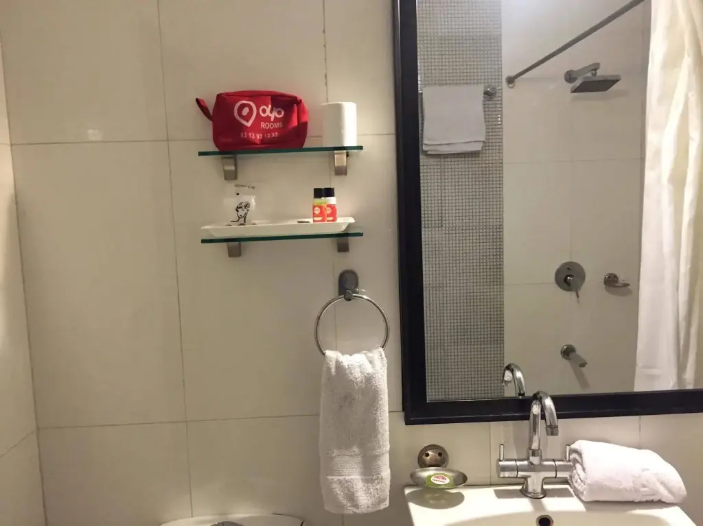 Нью-Дели: Hotel Comfort Zone Greater Kailash