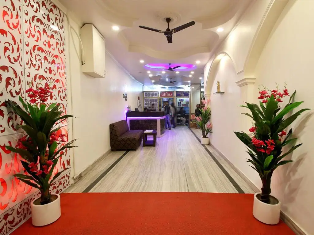 Нью-Дели: Lord Krishna Hotel Dx. Inn