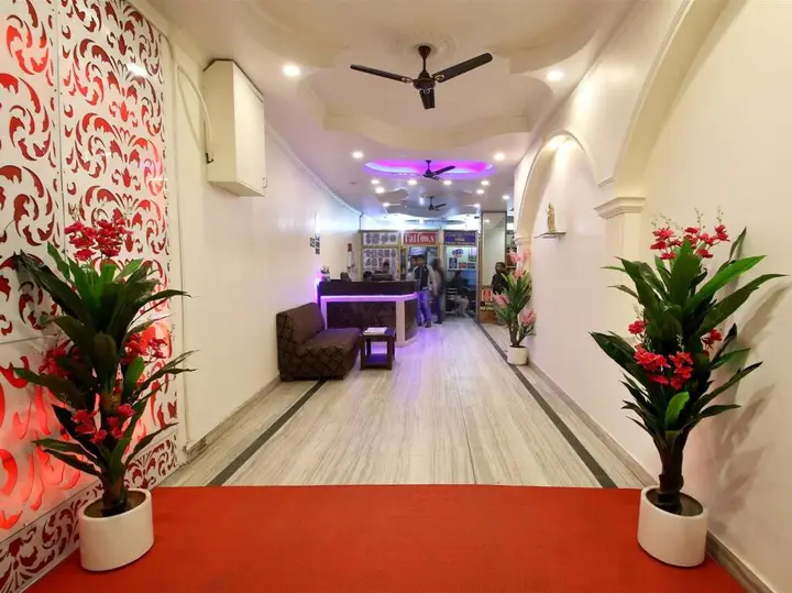 Нью-Дели: Lord Krishna Hotel Dx. Inn