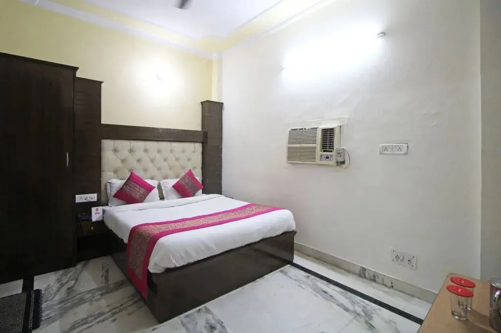 Нью-Дели: Lord Krishna Hotel Dx. Inn