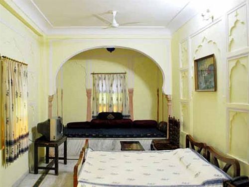 Джайпур: Janak Palace