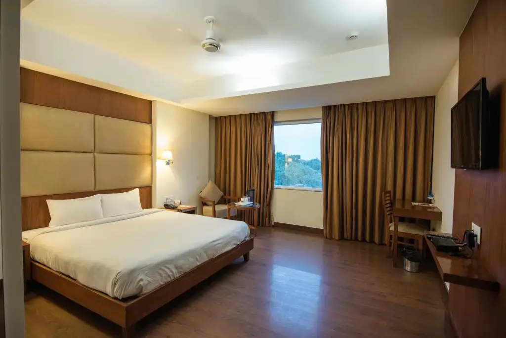 Бхопал: L N Hotels and Resorts
