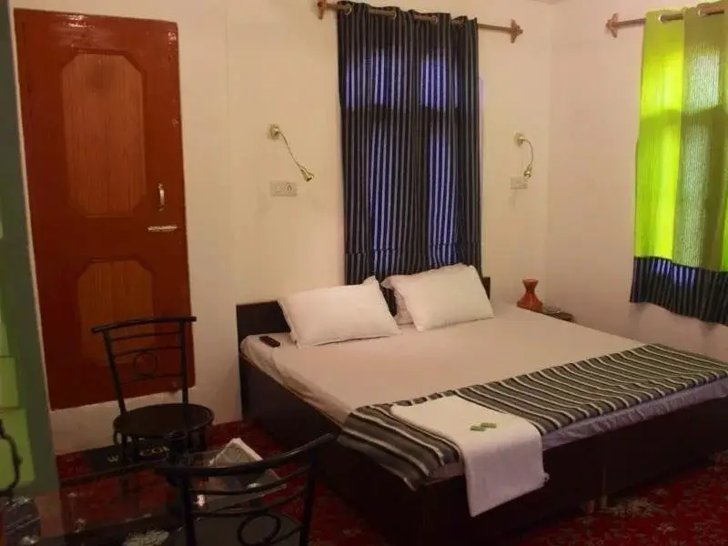 Шринагар: Greenwoods Inn