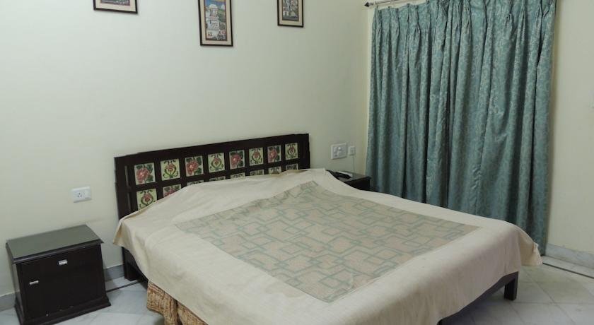 Кота: Hotel Karan Villas