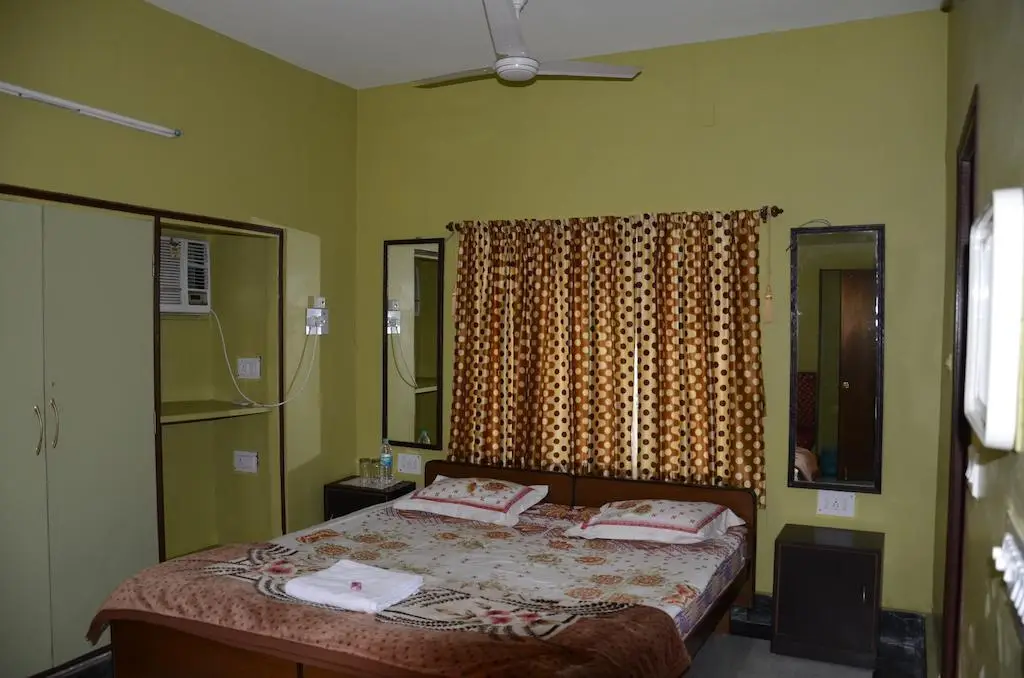Колката: Kim Lawn Guest House
