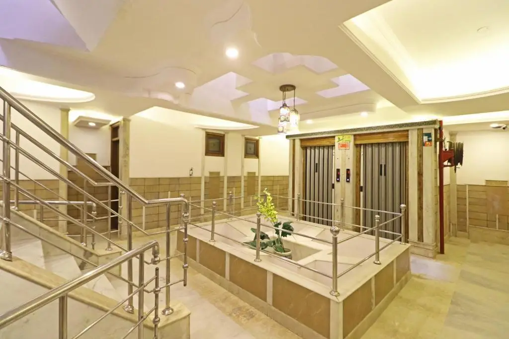 Нью-Дели: Hotel Cottage Yes Please
