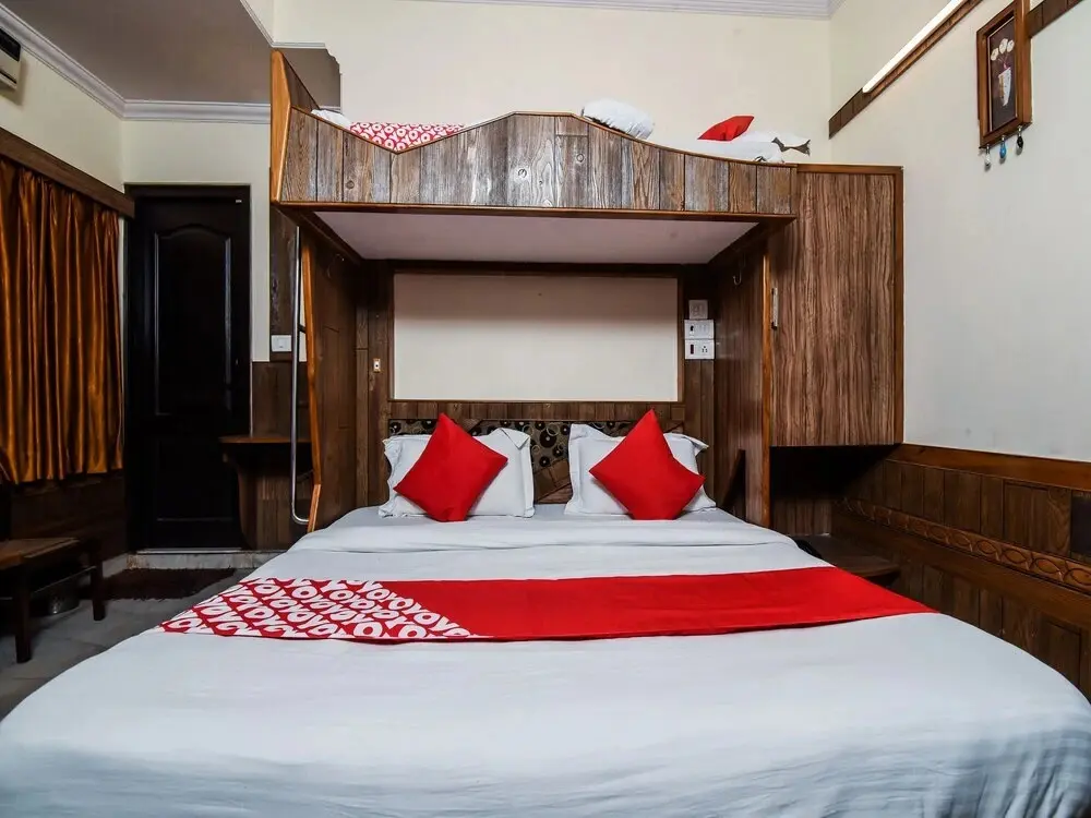 Нью-Дели: Cottage Crown Plaza