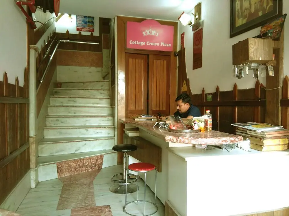 Нью-Дели: Cottage Crown Plaza