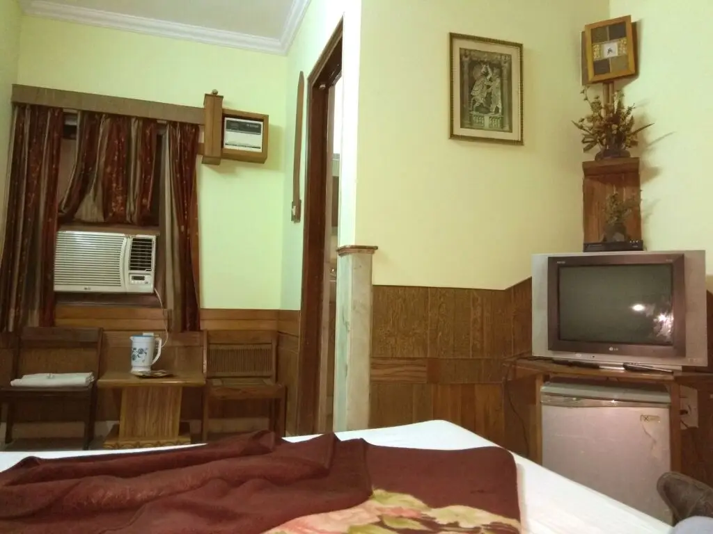 Нью-Дели: Cottage Crown Plaza