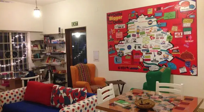 Нью-Дели: Moustache Hostel