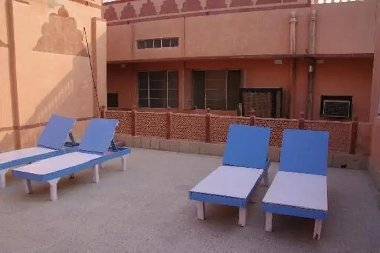 Биканер: Hotel Padmini Nivas