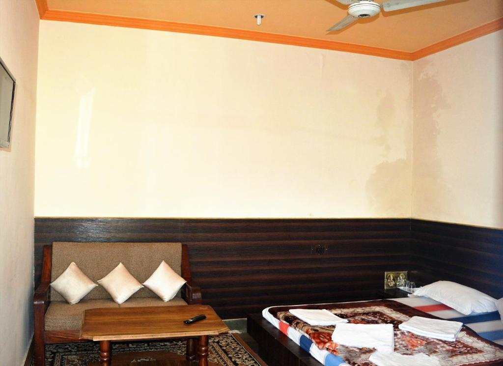 Hotel Goverdhan Tourist Complex — фото 1