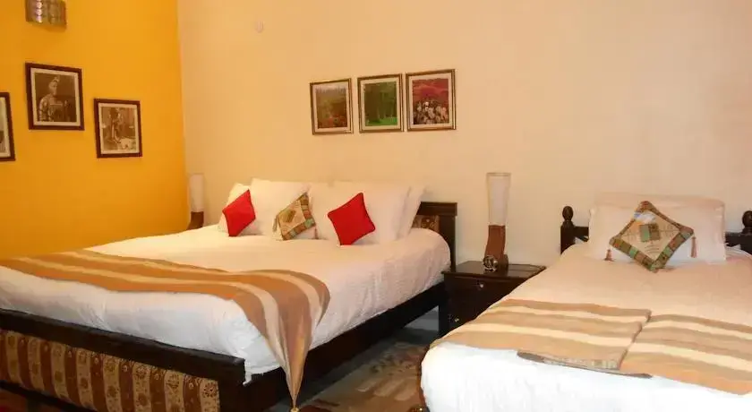 Шиллонг: Lakkhotaa Lodge