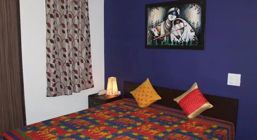 Нью-Дели: Elina Bed And Breakfast