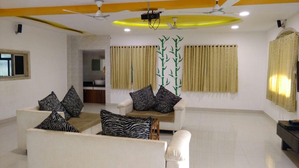 Ghanvatkar Bunglow Resort — фото 1
