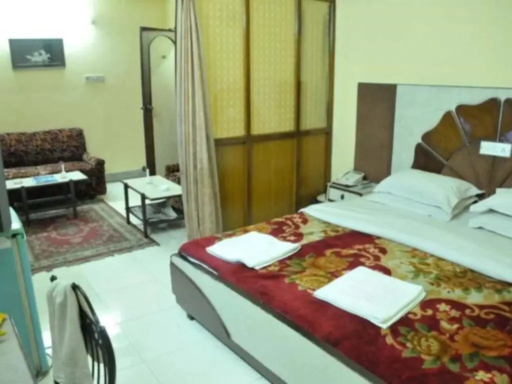 Колката: Hotel Heera