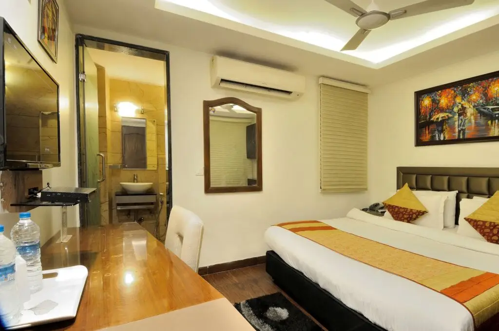 Check In Room Chuna Mandi — фото 1