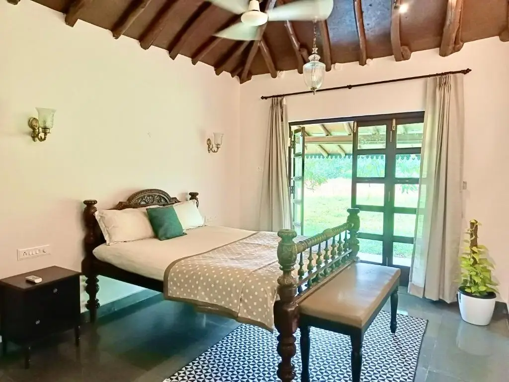 Хандала: SaffronStays Mango Huts