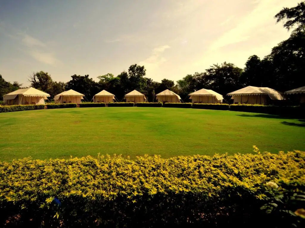 Бунди: The Ummaid Bagh Resorts