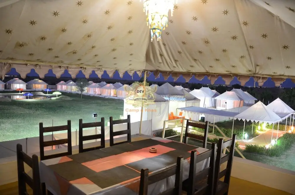 Каной: Camp e Khas