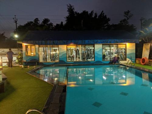 Лонавала: Honeybee Resorts