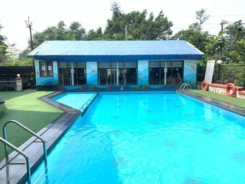 Лонавала: Honeybee Resorts
